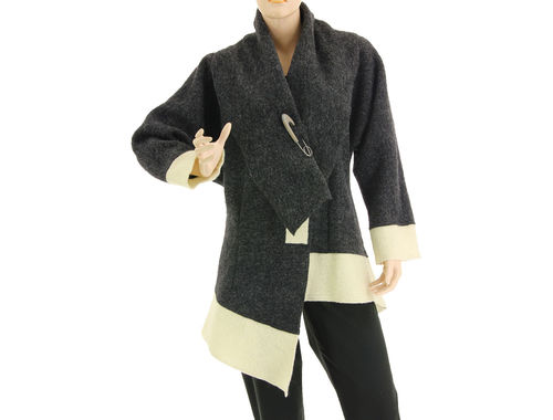 Lagenlook batwing jacket, boiled wool in grey ecru S-M
